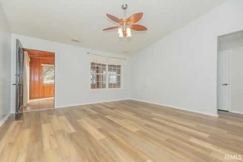 Tiny photo for 1719 Seasons Ridge Boulevard, Evansville, IN 47715 (MLS # 202545516)