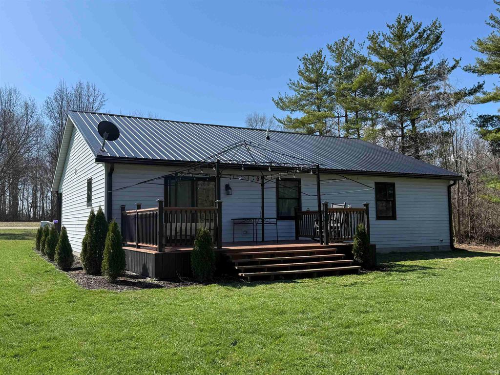 Photo of 5056 W 150 S, Winchester, IN 47394 (MLS # 202608314)