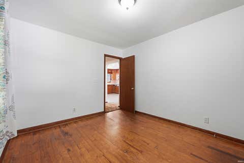 Tiny photo for 6722 E Wabash Road, Peru, IN 46970 (MLS # 202634613)