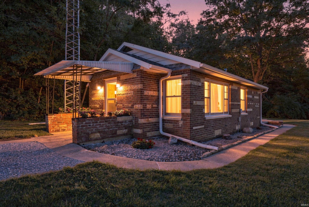 Photo of 6722 E Wabash Road, Peru, IN 46970 (MLS # 202634613)