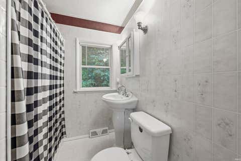 Tiny photo for 6722 E Wabash Road, Peru, IN 46970 (MLS # 202634613)