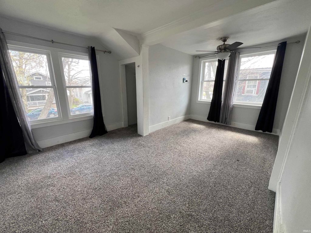 Photo of 833 S 34th Street, South Bend, IN 46615 (MLS # 202611554)