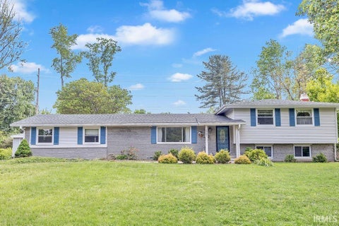 Photo of 3522 E Grandview Drive, Bloomington, IN 47408 (MLS # 202633226)