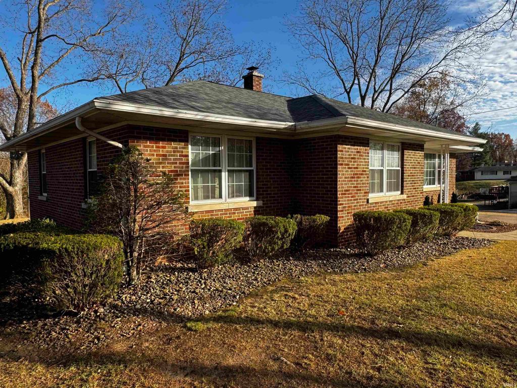 Photo of 2807 N Red Bank Road, Evansville, IN 47720 (MLS # 202546443)