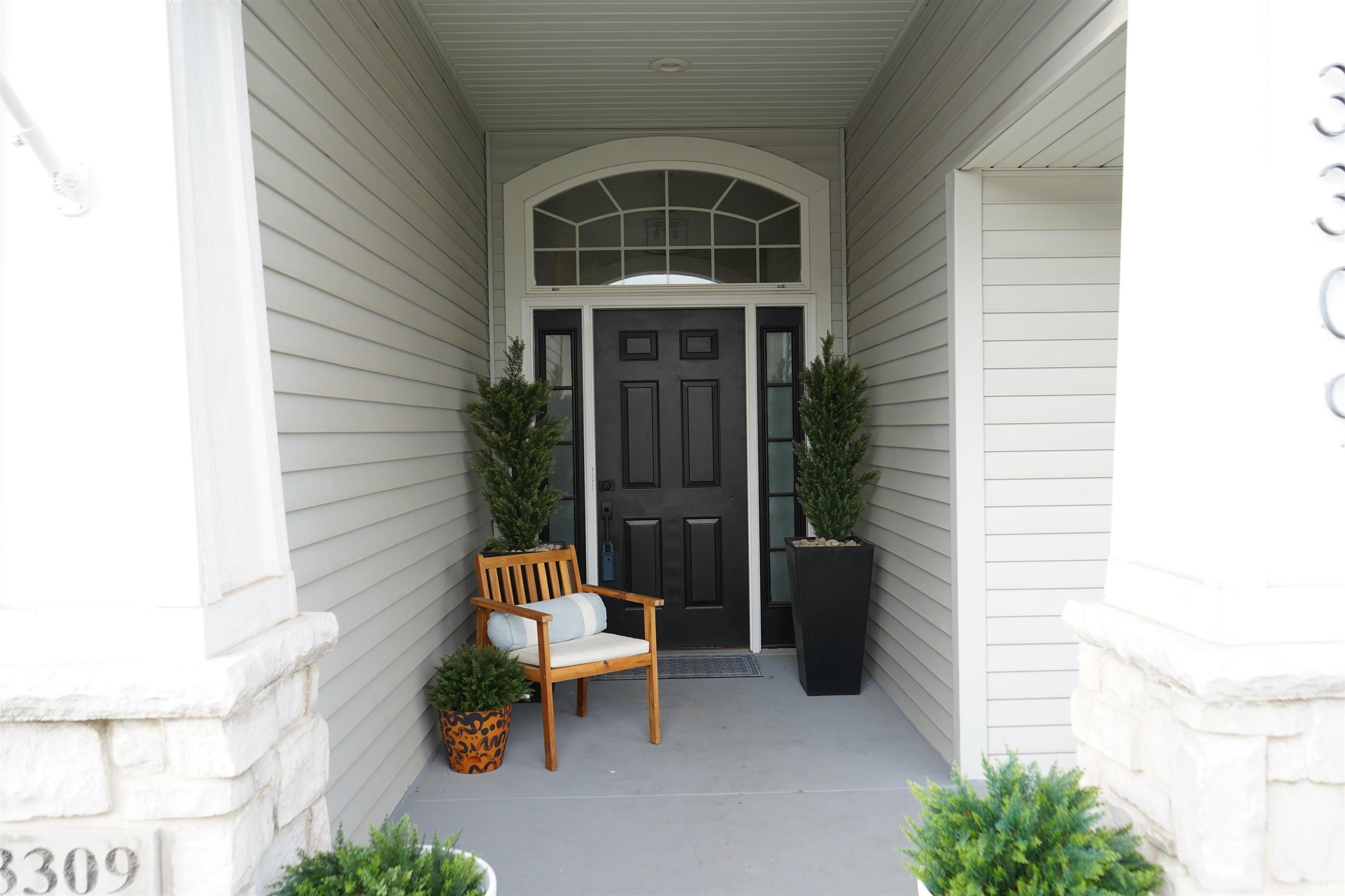 Elkhart, Indiana 46528, United States, 3 Bedrooms Bedrooms, ,3 BathroomsBathrooms,Residential,Active,213667