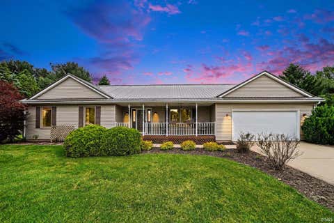 Photo for 59675 Thornberry Court