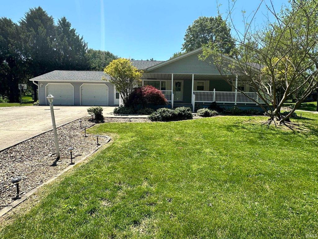 Photo of 4304 Newport Road, Spencer, IN 47460 (MLS # 202617827)