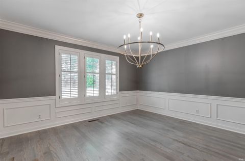 Tiny photo for 7416 E Sycamore Street, Evansville, IN 47715 (MLS # 202606030)