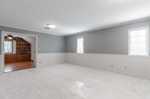 Tiny photo for 7416 E Sycamore Street, Evansville, IN 47715 (MLS # 202606030)