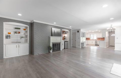 Tiny photo for 7416 E Sycamore Street, Evansville, IN 47715 (MLS # 202606030)