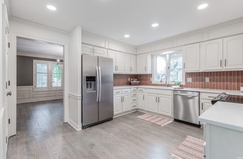 Tiny photo for 7416 E Sycamore Street, Evansville, IN 47715 (MLS # 202606030)