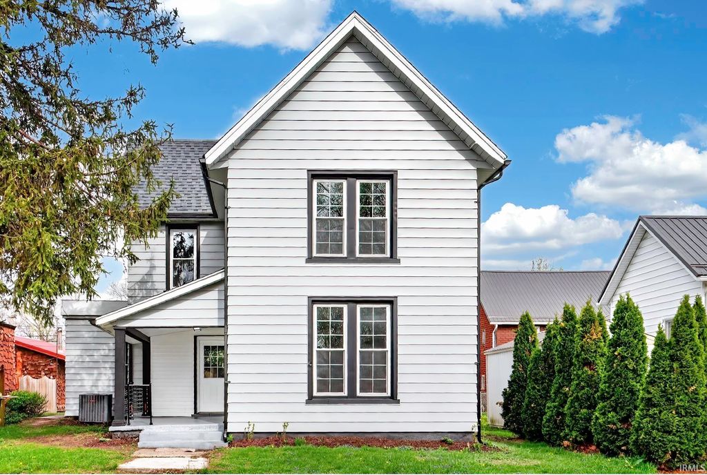 Photo of 840 Elm Street, Huntington, IN 46750 (MLS # 202613698)