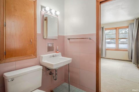Tiny photo for 906 Windsor Drive, West Lafayette, IN 47906 (MLS # 202604501)