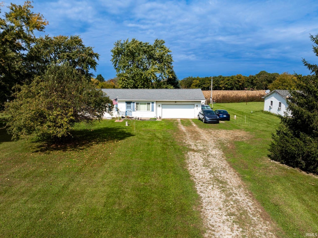 Photo of 2652 W 67 Highway, Portland, IN 47371 (MLS # 202642493)