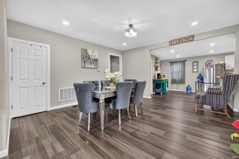 Tiny photo for 520 Henry Street, Logansport, IN 46947 (MLS # 202608170)
