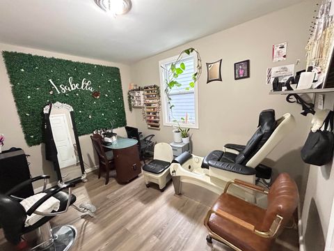 Tiny photo for 520 Henry Street, Logansport, IN 46947 (MLS # 202608170)