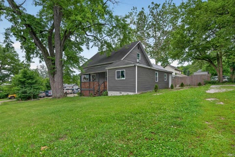 Tiny photo for 520 Henry Street, Logansport, IN 46947 (MLS # 202608170)