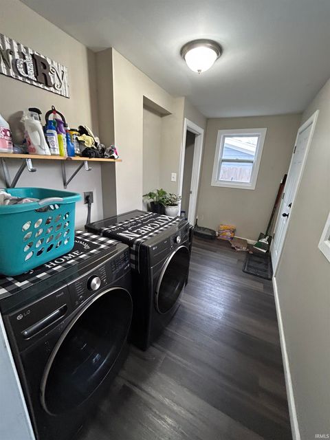 Tiny photo for 520 Henry Street, Logansport, IN 46947 (MLS # 202608170)