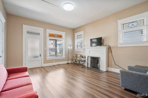 Tiny photo for 1115 E Broadway Street, Logansport, IN 47960 (MLS # 202636861)