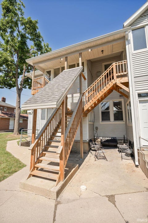 Tiny photo for 1115 E Broadway Street, Logansport, IN 47960 (MLS # 202636861)