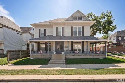 Photo of 1115 E Broadway Street, Logansport, IN 47960 (MLS # 202636861)