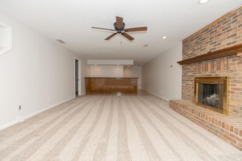 Tiny photo for 201 E Mount Pleasant Road, Evansville, IN 47711 (MLS # 202618356)