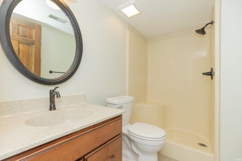 Tiny photo for 201 E Mount Pleasant Road, Evansville, IN 47711 (MLS # 202618356)