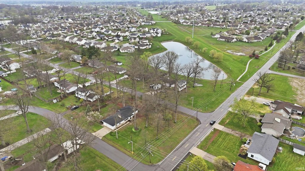 Photo of 5107 Lahmeyer Road, Fort Wayne, IN 46835 (MLS # 202613215)