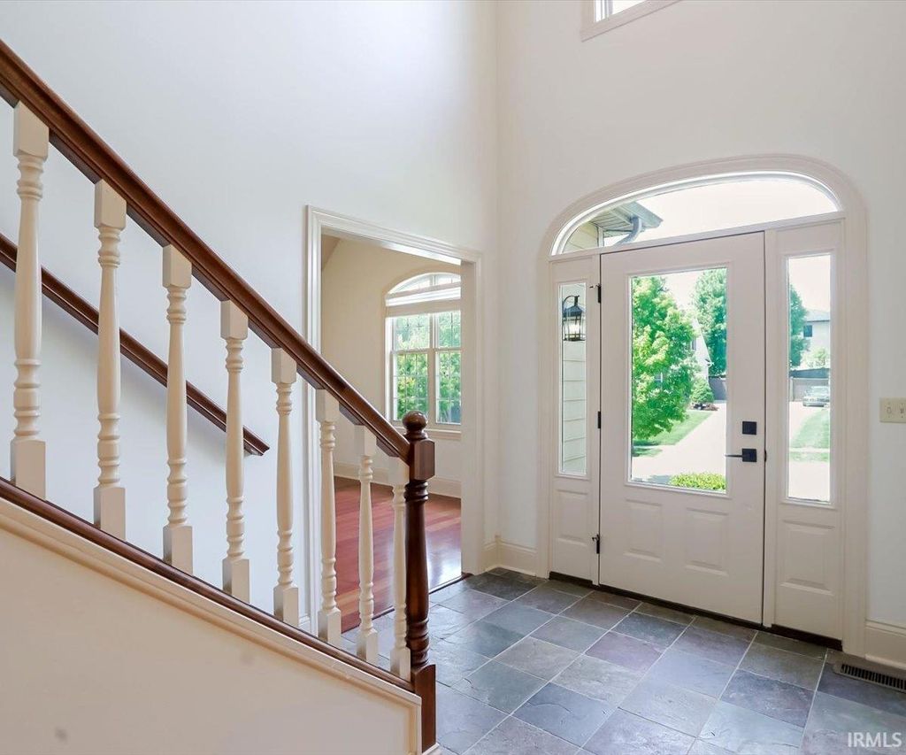 Photo of 1588 S Andrew Circle, Bloomington, IN 47401 (MLS # 202617488)