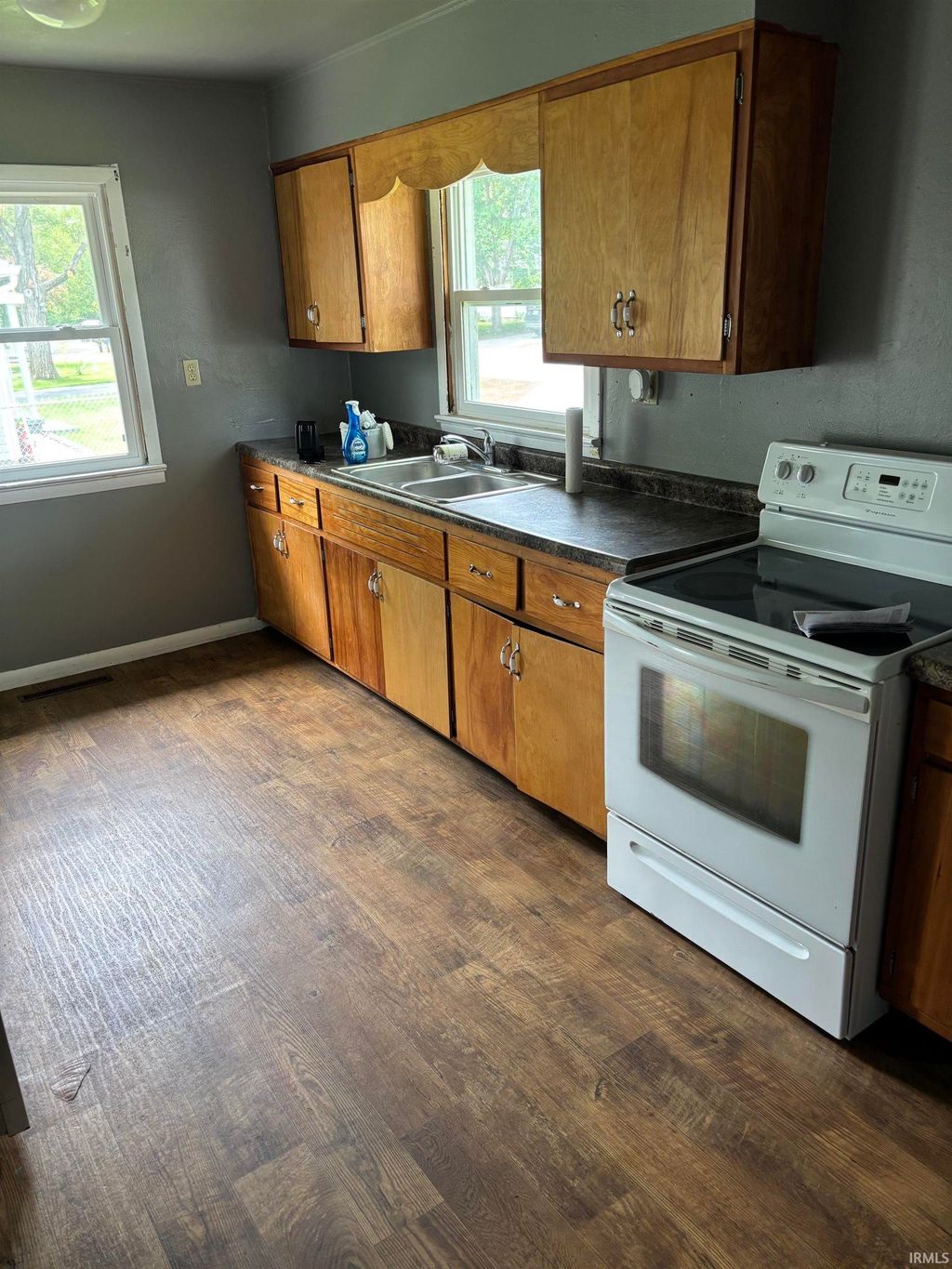 Photo of 505 S Poplar Street, Hartford City, IN 47348 (MLS # 202619731)