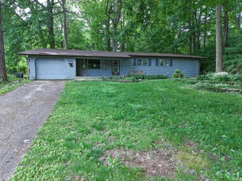 Photo of 330 E 10th Street, Jonesboro, IN 46938 (MLS # 202620408)