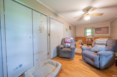 Tiny photo for 330 E 10th Street, Jonesboro, IN 46938 (MLS # 202620408)