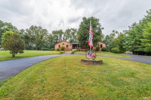 Tiny photo for 1780 W Lancaster Drive, Bloomington, IN 47404 (MLS # 202635228)