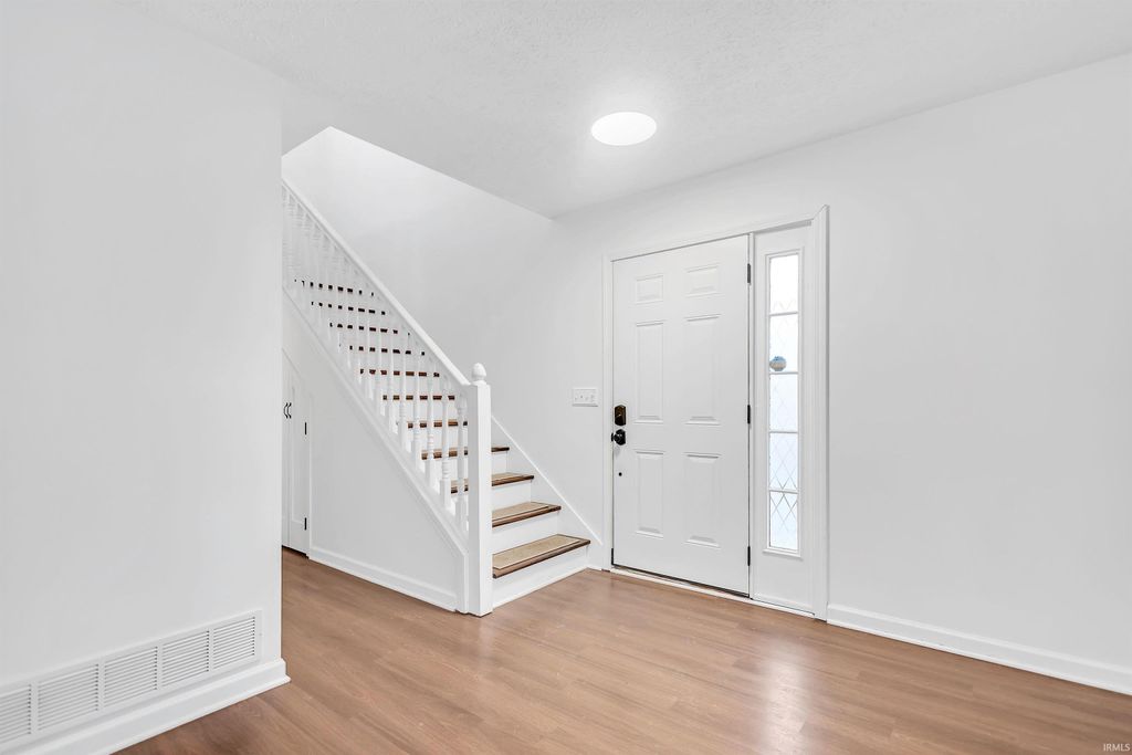 Photo of 2869 S Walnut Street Pike, Bloomington, IN 47401 (MLS # 202604230)