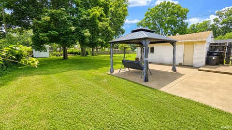 Tiny photo for 19680 Southland Avenue, South Bend, IN 46614 (MLS # 202627834)