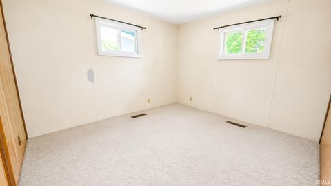 Tiny photo for 19680 Southland Avenue, South Bend, IN 46614 (MLS # 202627834)