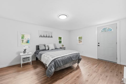 Tiny photo for 3240 W Shoreline Drive, Columbia City, IN 46725 (MLS # 202632572)
