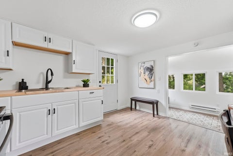 Tiny photo for 3240 W Shoreline Drive, Columbia City, IN 46725 (MLS # 202632572)