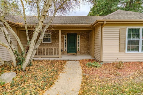 Tiny photo for 4302 Oak Hill Drive, Lafayette, IN 47909 (MLS # 202643008)