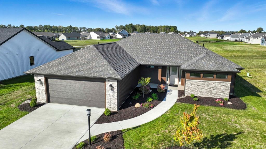 Photo of 1333 Zenos Boulevard, Fort Wayne, IN 46818 (MLS # 202601695)