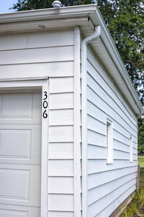 Tiny photo for 306 N Holland Street, Muncie, IN 47303 (MLS # 202627576)