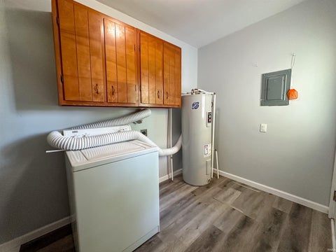 Tiny photo for 306 N Holland Street, Muncie, IN 47303 (MLS # 202627576)