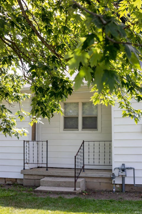 Tiny photo for 306 N Holland Street, Muncie, IN 47303 (MLS # 202627576)