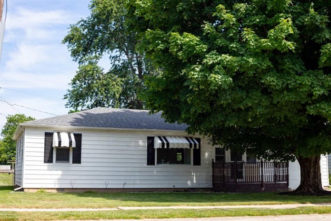 Tiny photo for 306 N Holland Street, Muncie, IN 47303 (MLS # 202627576)