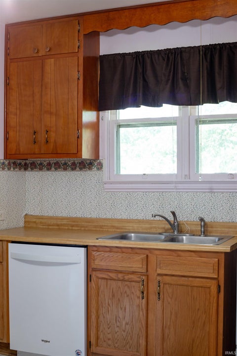 Tiny photo for 306 N Holland Street, Muncie, IN 47303 (MLS # 202627576)