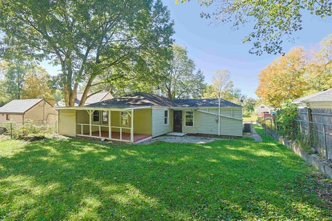Tiny photo for 2616 Woodmont Drive, South Bend, IN 46614 (MLS # 202643649)
