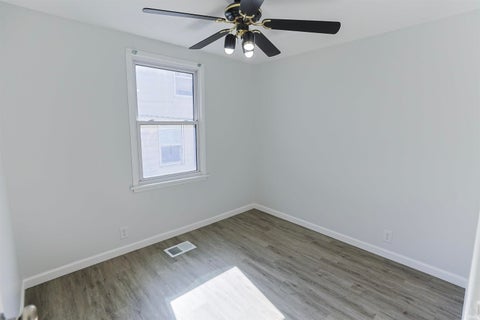Tiny photo for 2616 Woodmont Drive, South Bend, IN 46614 (MLS # 202643649)