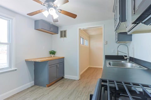 Tiny photo for 2616 Woodmont Drive, South Bend, IN 46614 (MLS # 202643649)