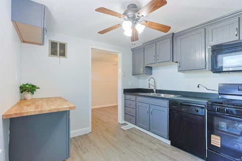 Tiny photo for 2616 Woodmont Drive, South Bend, IN 46614 (MLS # 202643649)