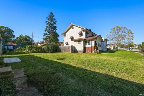 Tiny photo for 555 E Rudisill Boulevard, Fort Wayne, IN 46806 (MLS # 202643639)